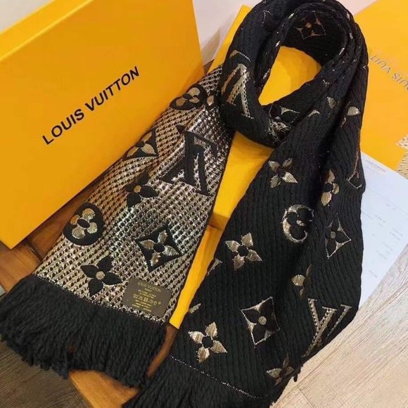 ๐โจAUTHENTICโจ๐Louis Vuitton scarf - Picture 1 of 7